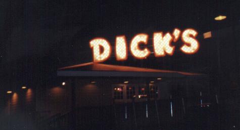 Dicks Rest. & Bar, Barefoot Landing, MB, S.C.